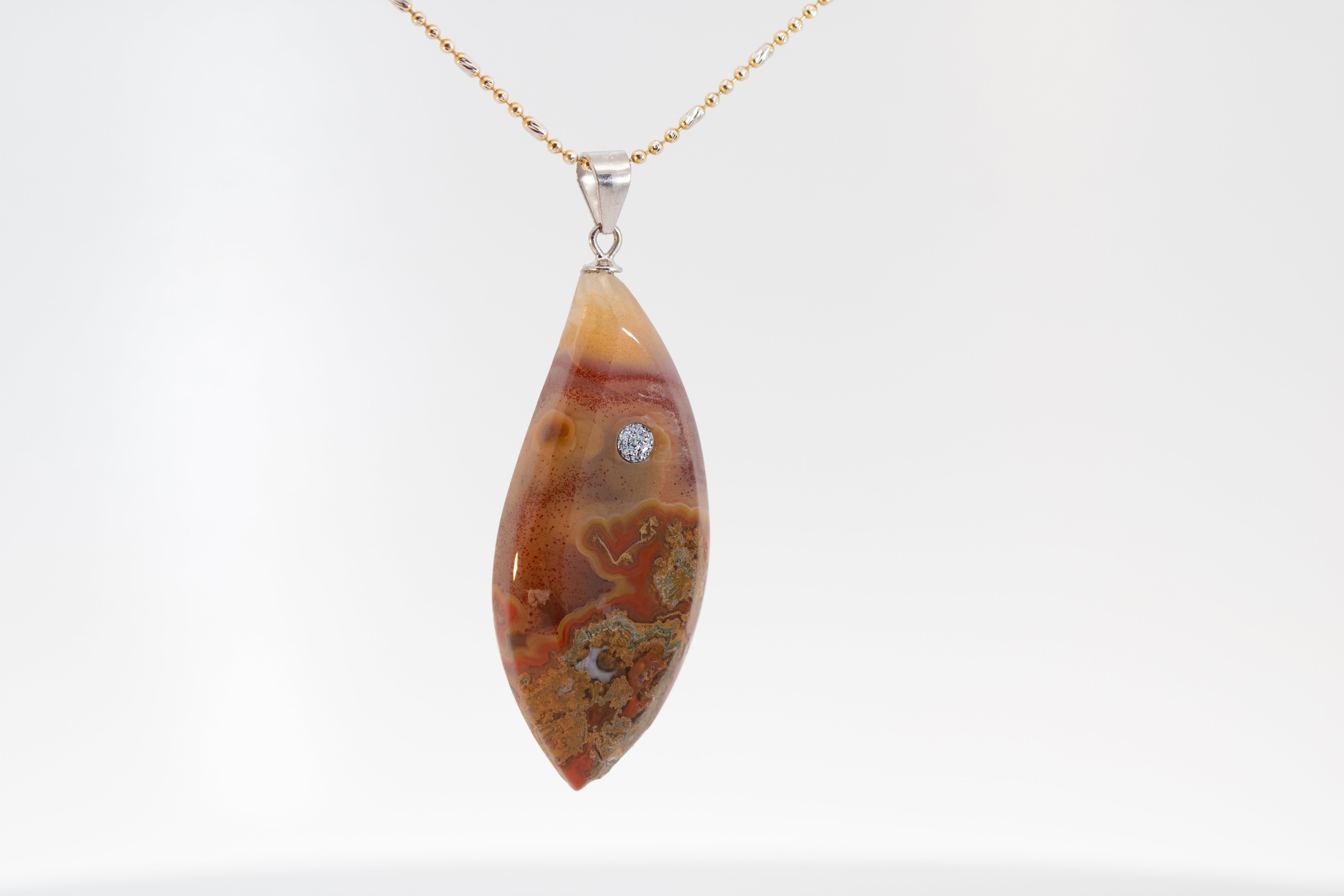 Pendant "Red-Men"