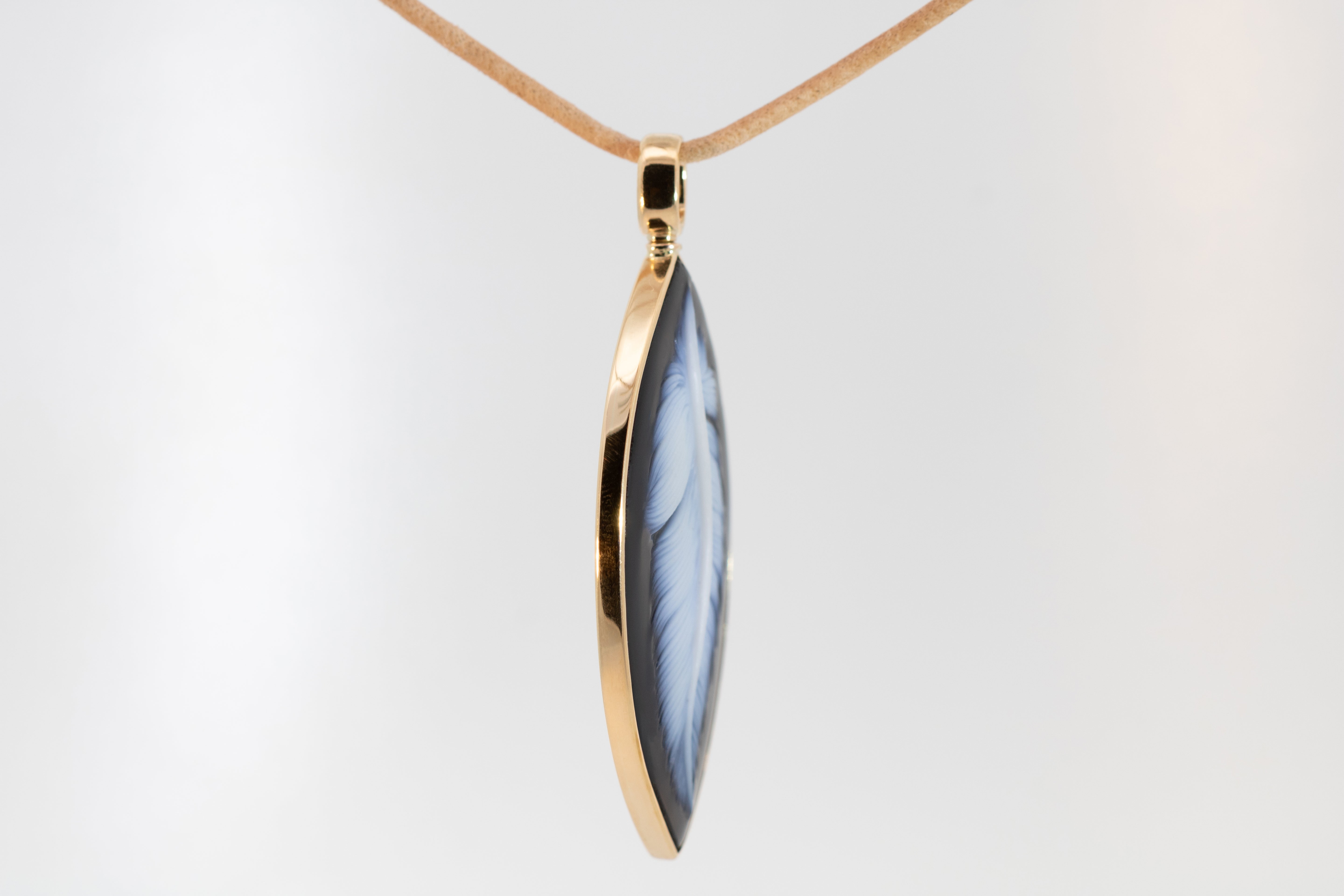 Anhänger "White Twin Feather"